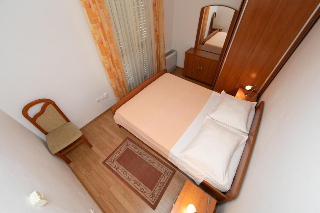 Apartmani Biser Tučepi Extérieur photo