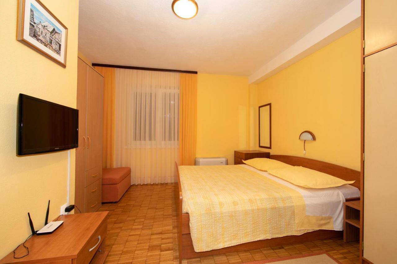 Apartmani Biser Tučepi Extérieur photo