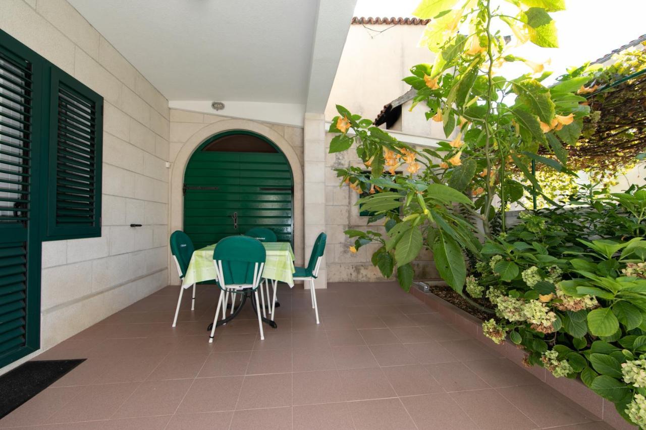 Apartmani Biser Tučepi Extérieur photo