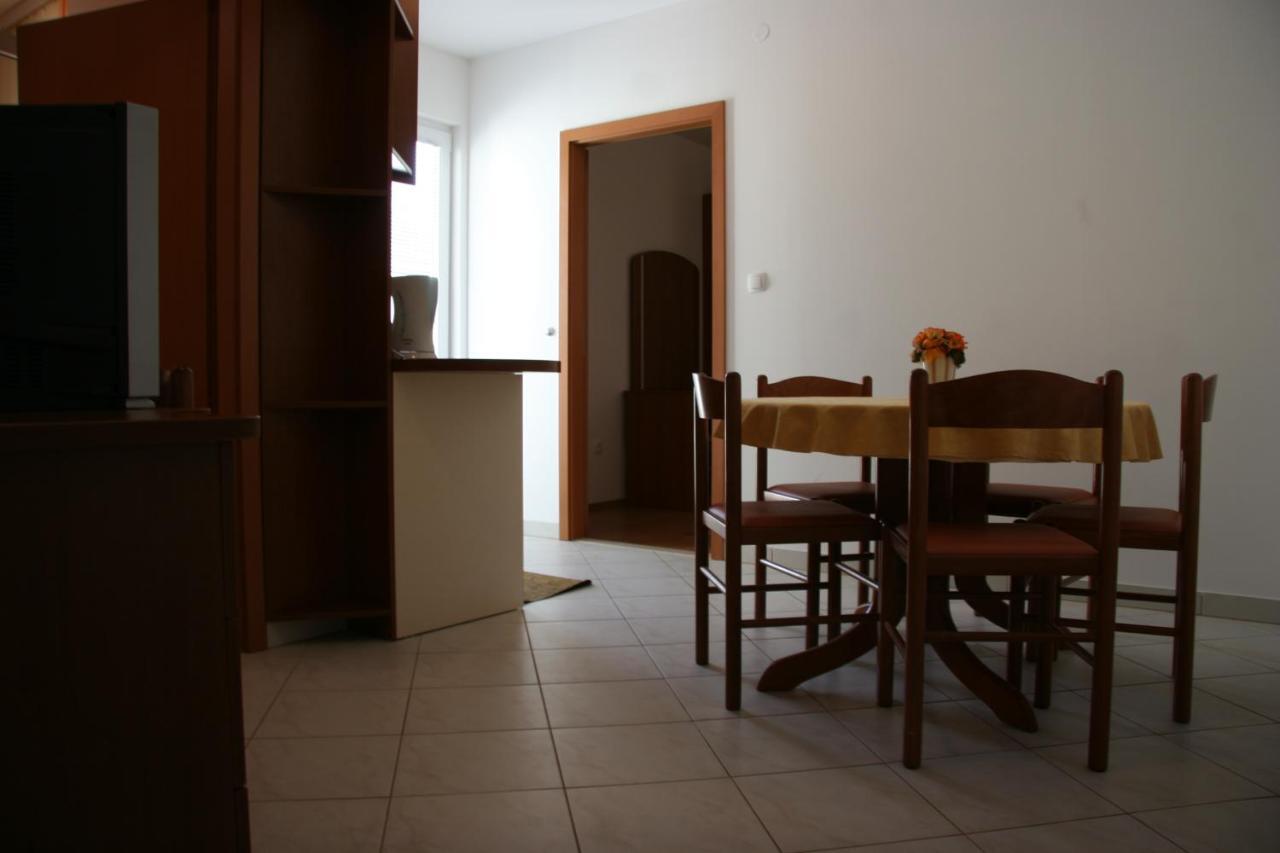Apartmani Biser Tučepi Extérieur photo