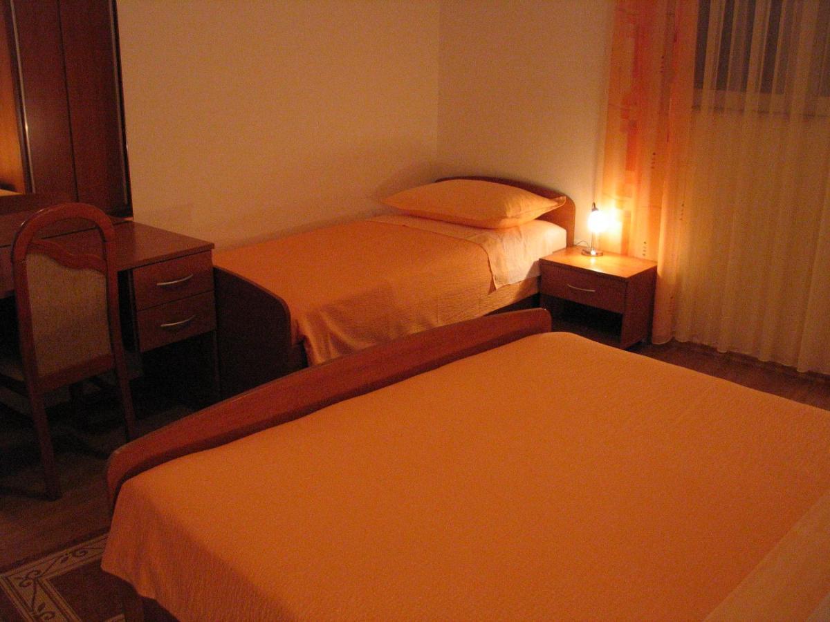 Apartmani Biser Tučepi Extérieur photo